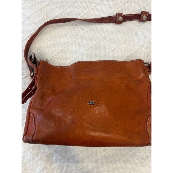 Conte Di Cavour Italy Brown Leather
Shoulder Bag - Picture 3 of 14